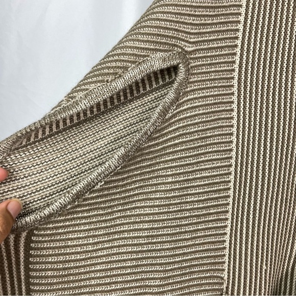 Easel poncho - Picture 9 of 14